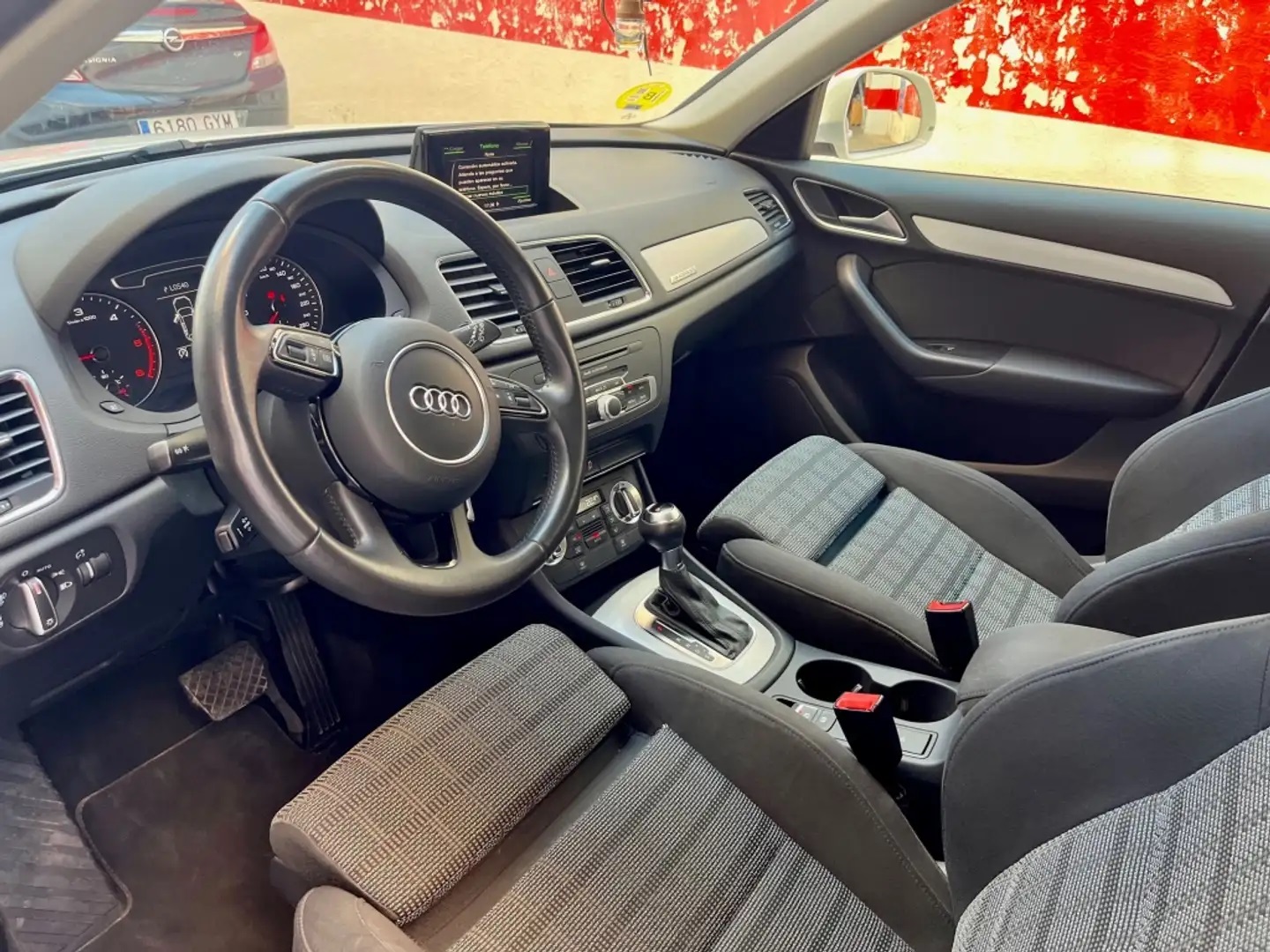 Audi Q3 2012 foto 5